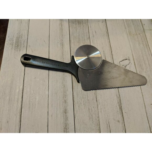 Black NuWave Flipper Pizza Server & Slicer - Picture 4 of 6